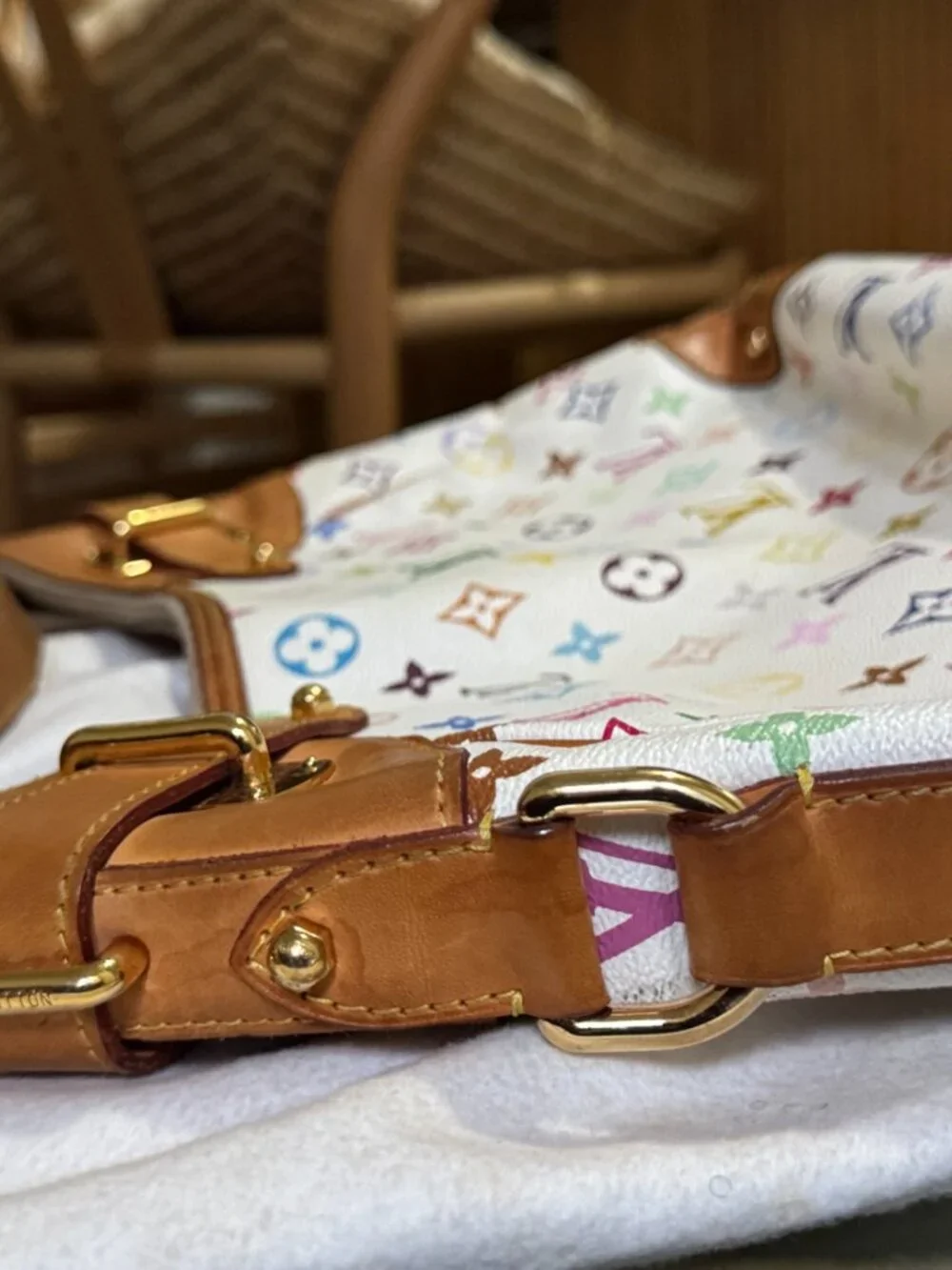 LOUIS VUITTON X MURAKAMI MULTICOLOR GRETA BAG ( 2008 Original)